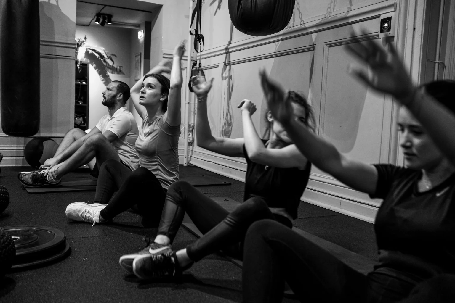 Ambiance d'un cours collectif a la salle de sport Le Hook a Lille