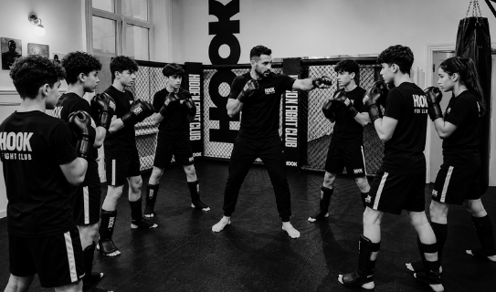 photo-boxe-enfants-professeur